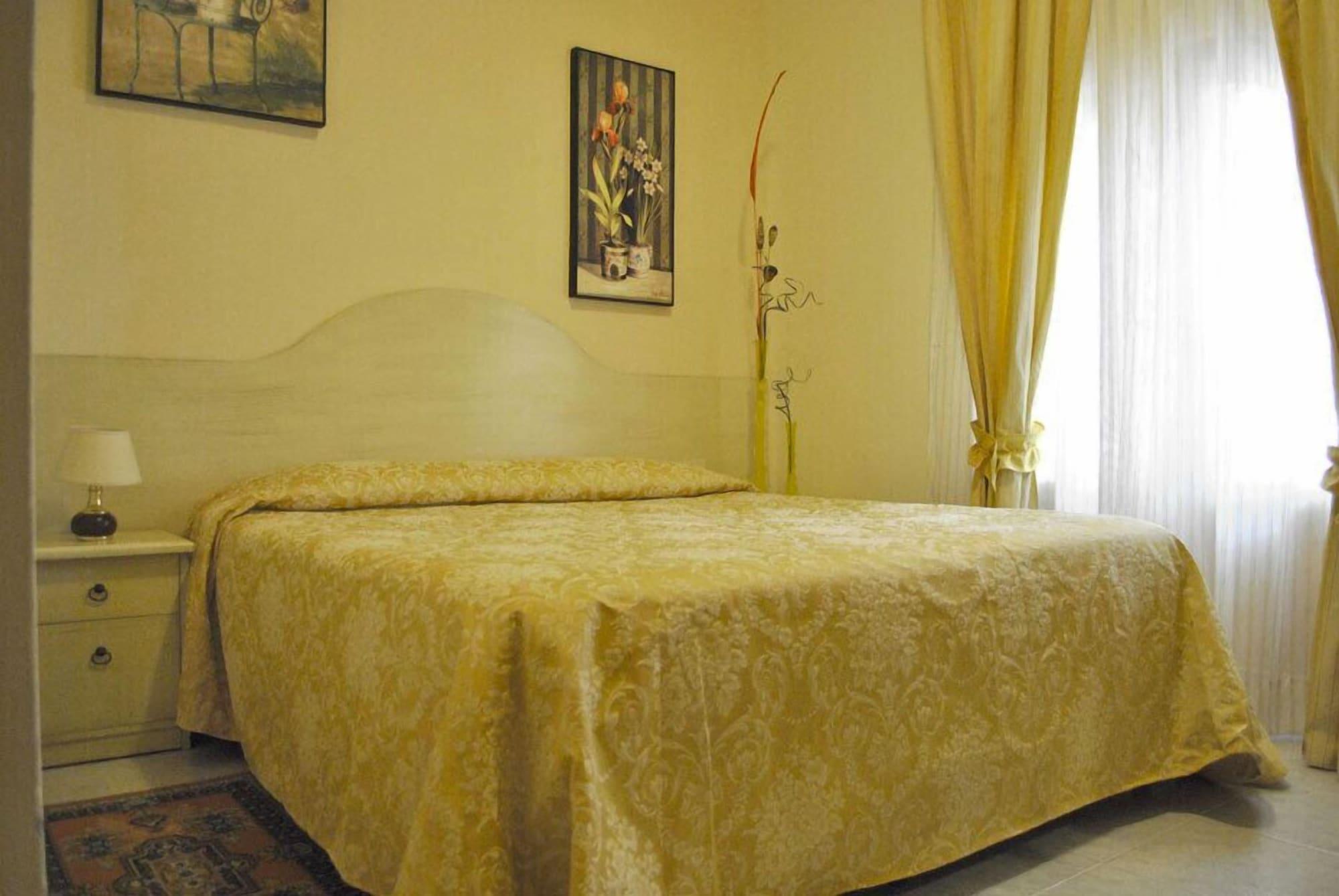 Hotel Villa San Giorgio Poggibonsi Εξωτερικό φωτογραφία