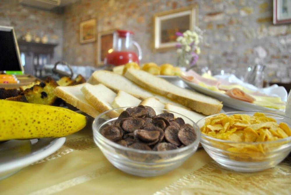 Hotel Villa San Giorgio Poggibonsi Εξωτερικό φωτογραφία