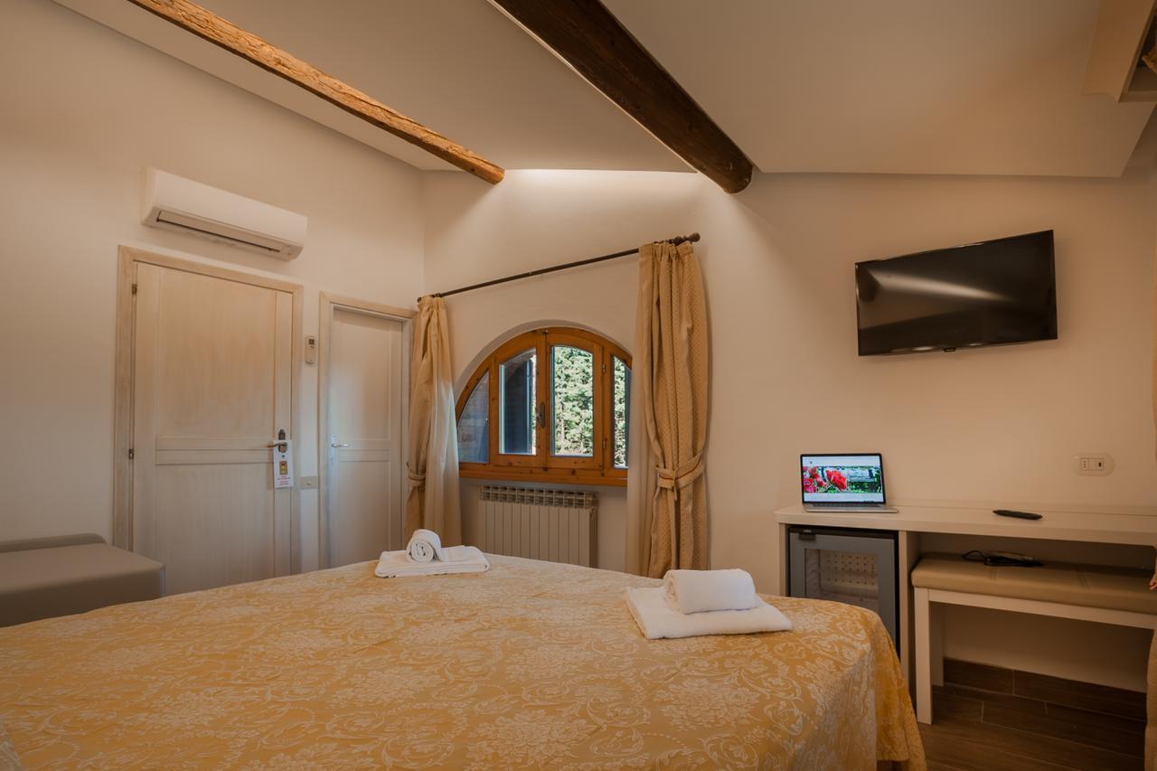 Hotel Villa San Giorgio Poggibonsi Εξωτερικό φωτογραφία