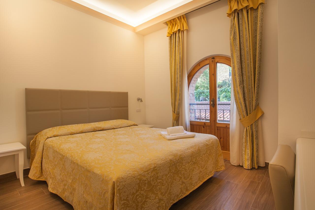 Hotel Villa San Giorgio Poggibonsi Εξωτερικό φωτογραφία
