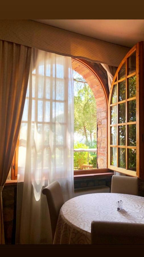 Hotel Villa San Giorgio Poggibonsi Εξωτερικό φωτογραφία